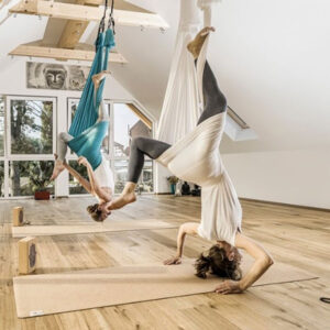 Sapura XXL Yogamatte Schwarz Beispiel 2